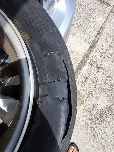 Tire Shop «Firestone Complete Auto Care», reviews and photos, 7727 University Blvd, Winter Park, FL 32792, USA