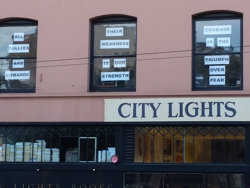 Book Store «City Lights Booksellers & Publishers», reviews and photos, 261 Columbus Ave, San Francisco, CA 94133, USA