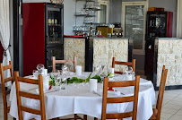 Atmosphère du Restaurant gastronomique Restaurant Le Moulin de l'Epinay à Mauges-sur-Loire - n°12