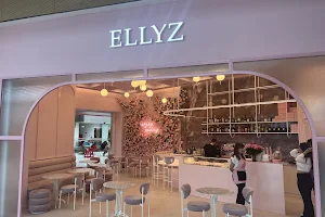 ELLYZ The Mall Athens image