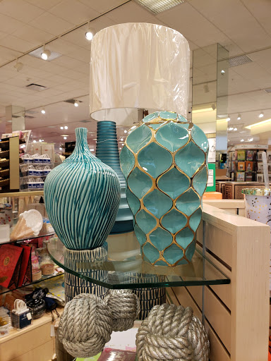 Department Store «Von Maur», reviews and photos, 100 Magnolia Ln, Beavercreek, OH 45440, USA