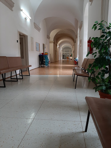Komentáře a recenze na Vojenská nemocnice Olomouc