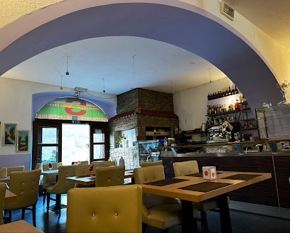 Schnitzelhaus - Via dei Cappuccini, 8, 39100 Bolzano BZ, Italy