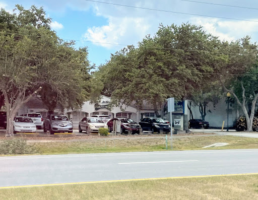 Pet Supply Store «Bark Avenue Pet Specialties», reviews and photos, 435 Sebastian Blvd, Sebastian, FL 32958, USA