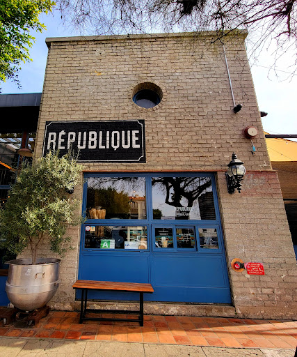 Rpublique Caf Bakery & Rpublique Restaurant image