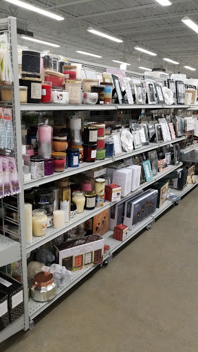 Clothing Store «Burlington Coat Factory», reviews and photos, 3475 Westdale Dr SW, Cedar Rapids, IA 52404, USA