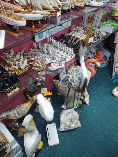 Gift Shop «Shell Shop», reviews and photos, 1 N Forest Beach Dr # K-4, Hilton Head Island, SC 29928, USA