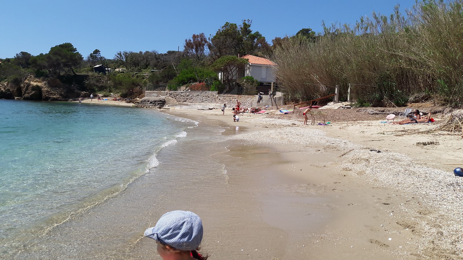 Plage du Pradeau'in fotoğrafı ve yerleşim