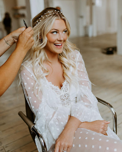 Beauty Salon «Just Cuz Beauty Boutique & Style Squad», reviews and photos, 123 2nd St N, Stillwater, MN 55082, USA