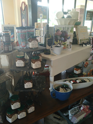 Bakery «The Cake Shop», reviews and photos, 1908 Capital Cir NE, Tallahassee, FL 32308, USA