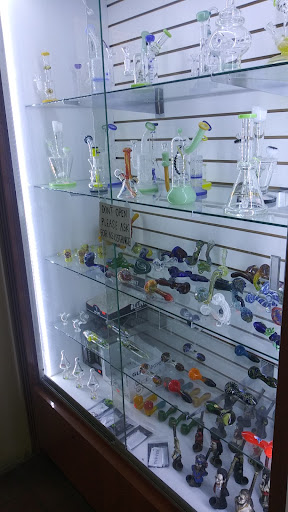 Tobacco Shop «Savage Tobacco», reviews and photos, 14101 E Hwy 13, Savage, MN 55378, USA