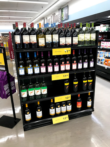 Grocery Store «Food Lion», reviews and photos, 2817 Shore Dr, Virginia Beach, VA 23451, USA