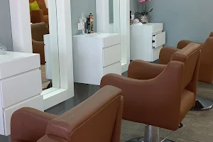 Beauty Design Salon image