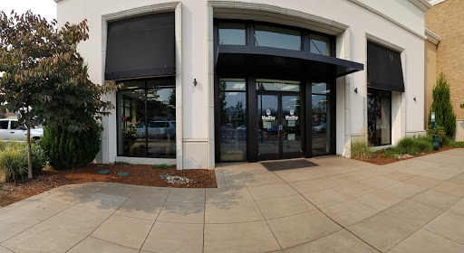 Pet Supply Store «Mud Bay», reviews and photos, 7807 SW Nyberg St d110, Tualatin, OR 97062, USA