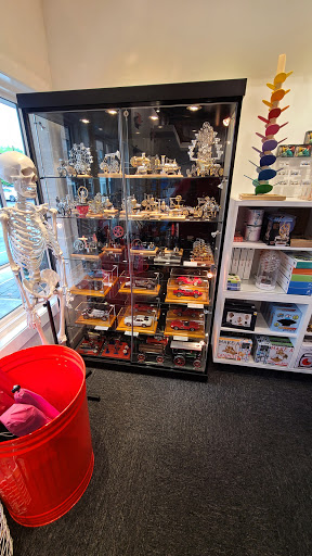 Toy Store «Coolest Toys On Earth», reviews and photos, 6840 Wooster Pike, Cincinnati, OH 45227, USA