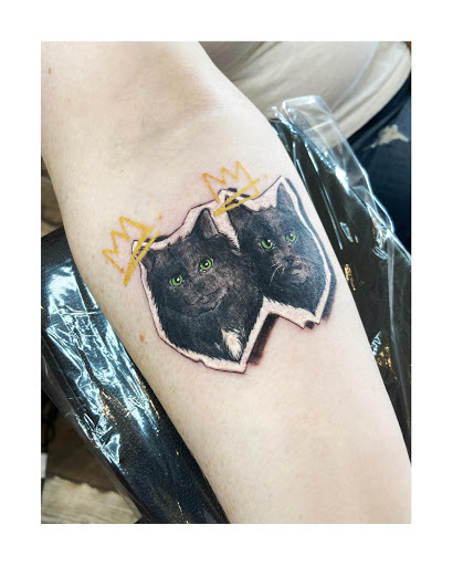 Explore family tree tattoo ideas for females, creative tattoo ideas in Moline, available at ARTIST AIMEE TATTOOS - AF Tattoo Studio
