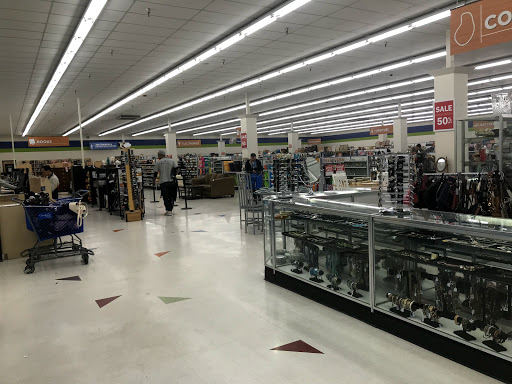 Thrift Store «Goodwill», reviews and photos, 14500 15th Ave NE, Shoreline, WA 98155, USA