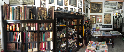 Antiquarian bookshops in Havana