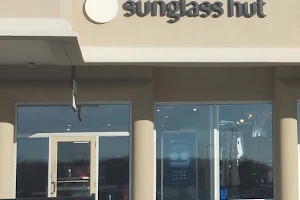 Sunglass Hut image