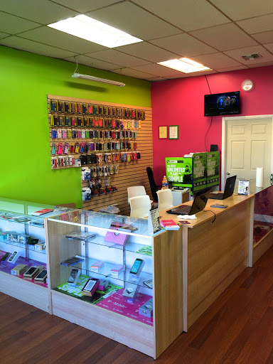 Mobile Phone Repair Shop «The Wireless Shop», reviews and photos, 26 S Federal Hwy, Dania Beach, FL 33004, USA
