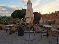 Atmosphère du Restaurant français L'Hortus à Montpeyroux - n°15