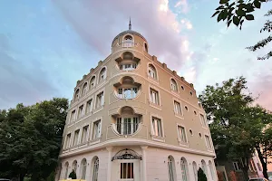 Residence House Ruse Boutique Hotel image
