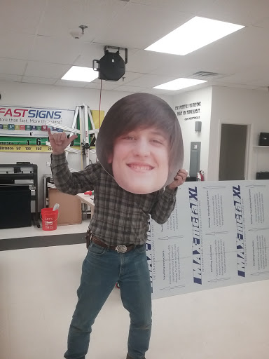 Sign Shop «FASTSIGNS», reviews and photos, 408 75th St, Downers Grove, IL 60516, USA