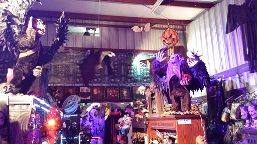 Costume Store «The Holiday Store», reviews and photos, 301 Commerce Ct d, Winter Haven, FL 33880, USA