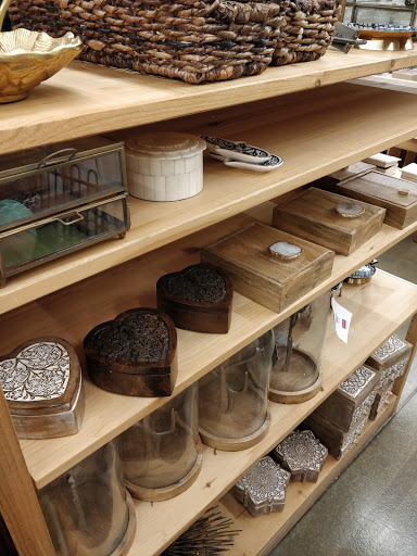 Furniture Store «Cost Plus World Market», reviews and photos, 5954 Kingstowne Center, Alexandria, VA 22315, USA