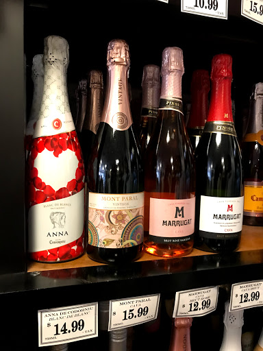 Liquor Store «Nostrand Wines & Liquors», reviews and photos, 549 Nostrand Ave, Brooklyn, NY 11216, USA