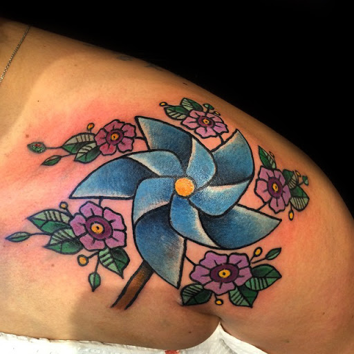 Tattoo Shop «Wonderland Tattoo Studio», reviews and photos, 23531 Little Mack Ave, St Clair Shores, MI 48080, USA