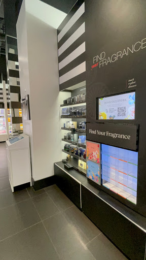Cosmetics Store «SEPHORA», reviews and photos, 335 The Bridge St #117, Huntsville, AL 35806, USA