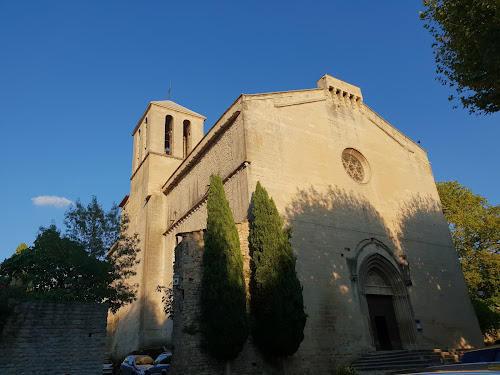 Église catholique Église Saint-Michel Malaucène