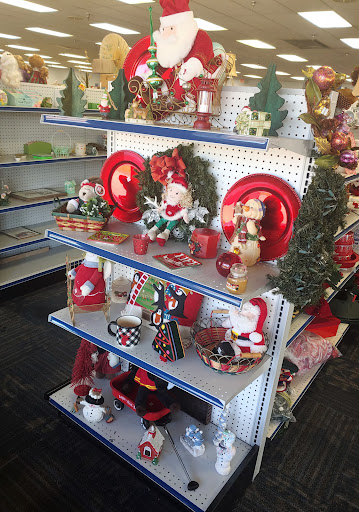 Thrift Store «Goodwill Fountain Square Retail Store», reviews and photos