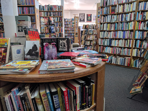 Used Book Store «Lucky Dog Books», reviews and photos, 911 W Jefferson Blvd, Dallas, TX 75208, USA