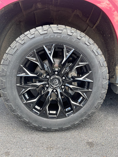 Auto Repair Shop «Hill’s Tire and Auto Service Repair - The Goodyear Store», reviews and photos, 415 W Taylor St, Griffin, GA 30223, USA