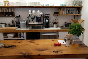 Bois Café image