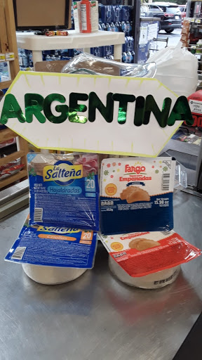 Grocery Store «Unidos Supermarket», reviews and photos, 2441 E Semoran Blvd, Apopka, FL 32703, USA