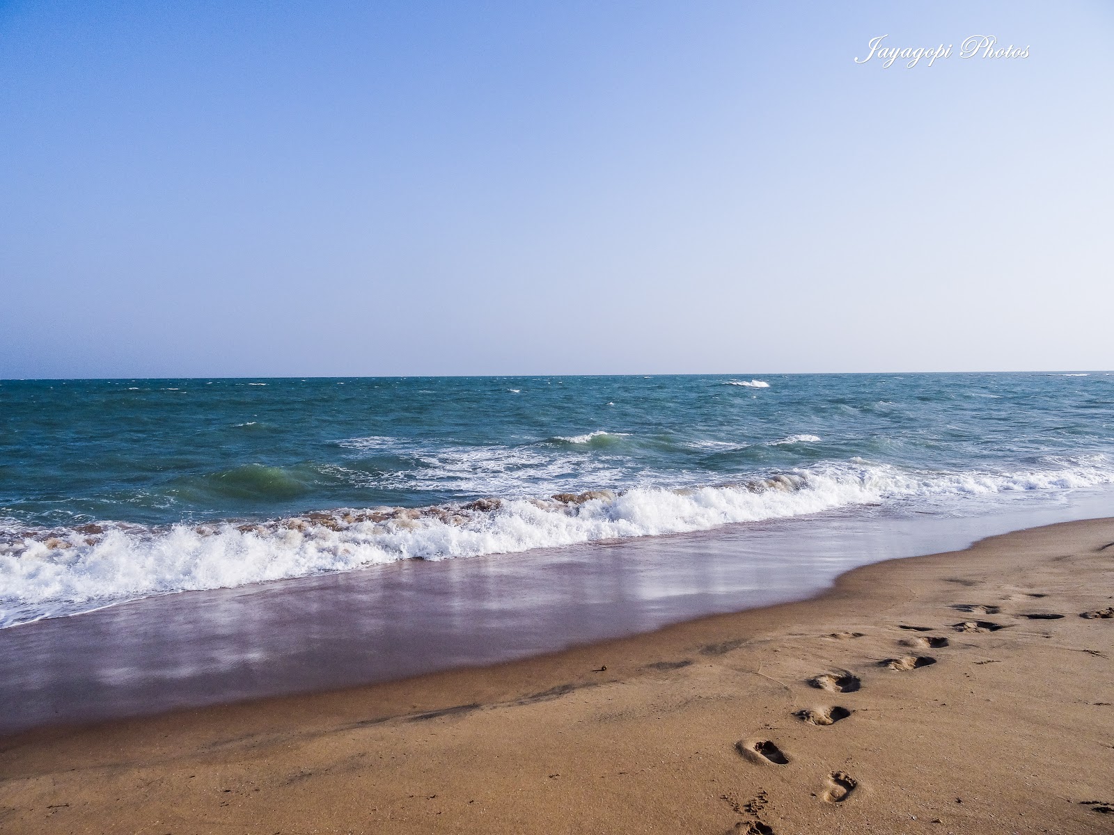 Φωτογραφία του Rocky Beach με επίπεδο καθαριότητας πολύ καθαρό