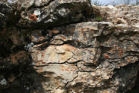 Pináculos arrecifales del Jurásico de Jabaloyas 44122 Jabaloyas, Teruel, España