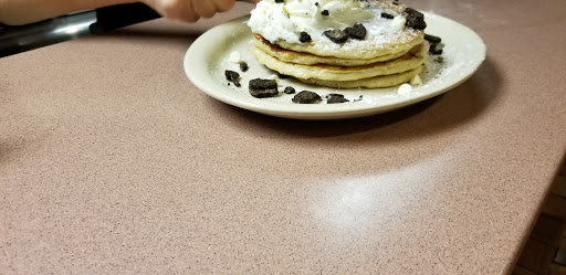 Family Restaurant «The Broadway Restaurant Catering & Ice Cream», reviews and photos, 100 Water St, Worcester, MA 01604, USA