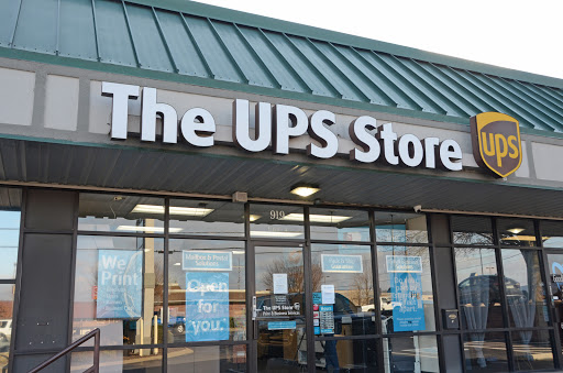 Shipping and Mailing Service «The UPS Store», reviews and photos, 919 Conference Dr #4, Goodlettsville, TN 37072, USA