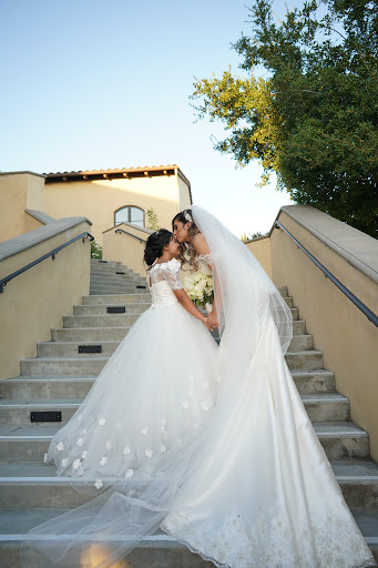 Wedding Store «Helen Miller Bridal Boutique», reviews and photos, 3326 Sacramento St, San Francisco, CA 94118, USA