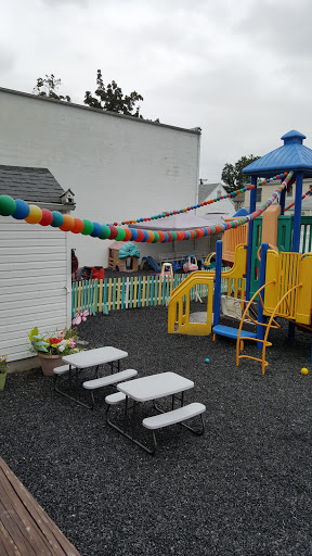 Day Care Center «The Kids Palace Daycare & Learning Center», reviews and photos, 44 S 21st St, Kenilworth, NJ 07033, USA