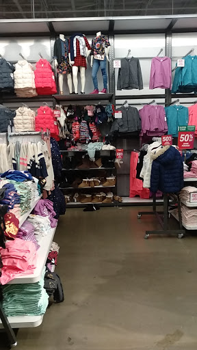 Clothing Store «Old Navy», reviews and photos, 19401 Alderwood Mall Pkwy, Lynnwood, WA 98036, USA