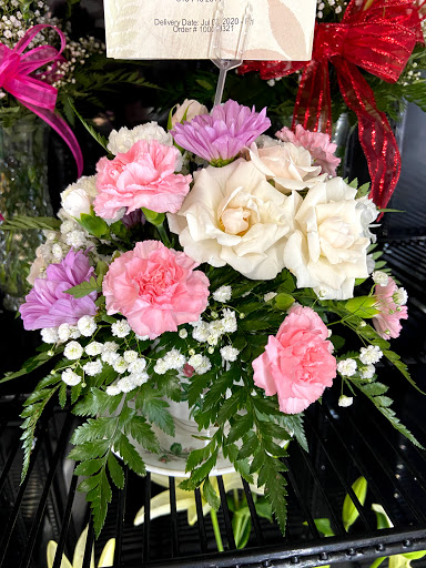 Florist «All A Bloom Florist and Gifts (24/7)», reviews and photos, 116 N Collins St, Plant City, FL 33563, USA