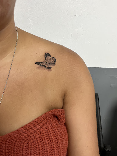 Tattoo Shop «Black Cloud Tattoo Piercing and Supply», reviews and photos, 2814 The Plaza, Charlotte, NC 28205, USA