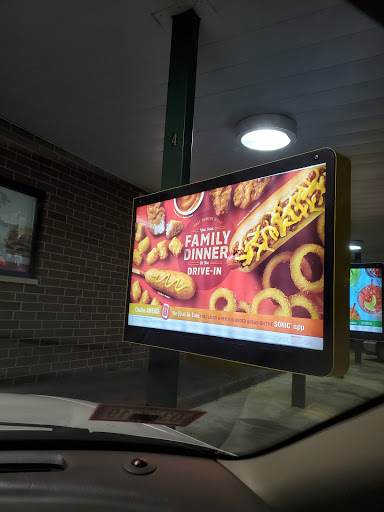Fast Food Restaurant «Sonic Drive-In», reviews and photos, 1121 Stearns Rd, Bartlett, IL 60103, USA