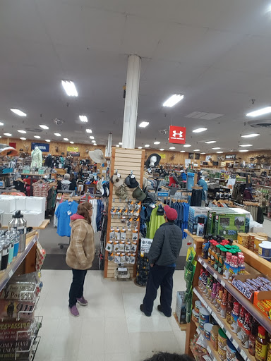 Outdoor Sports Store «Fin Feather Fur Outfitters - Cleveland», reviews and photos, 18030 Bagley Rd, Middleburg Heights, OH 44130, USA