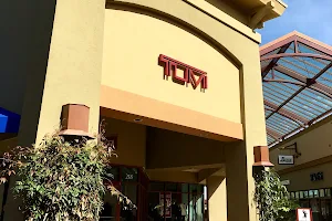 TUMI Outlet Store - Woodburn Premium Outlets image